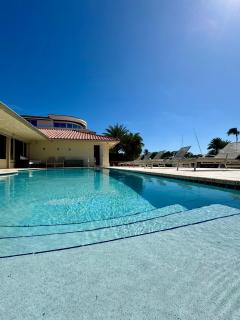 Fort Lauderdale Beach Oasis - 9