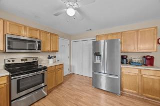 3-Bedroom Retreat with King Suite, Pool Table & Private Fenced Yard - 7