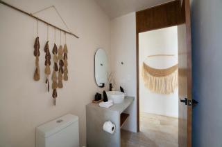 Seremonia Modern villa with Private Pool jacuzzi - 1