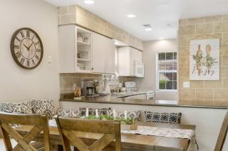 Valley View Treehouse - Holiday Hills Branson - Golf Resort & Outdoor Pools - 2