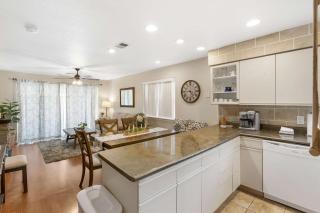 Valley View Treehouse - Holiday Hills Branson - Golf Resort & Outdoor Pools - 1