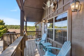 Grey Moose Lodge with Amenities Access - 9
