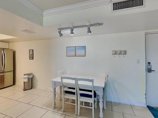 Regency Towers #707 West - 5