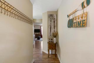 Fall Creek Abby in the Ozarks - Year-round fishing - 2