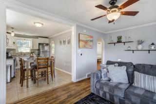 Charming Pet Friendly 2BR Retreat - 1