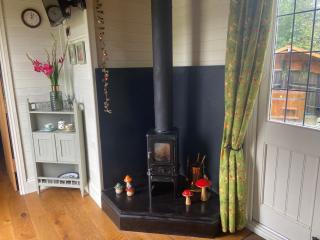 Natures Nook - Luxury XL Wagon Louth Lincolnshire - 2