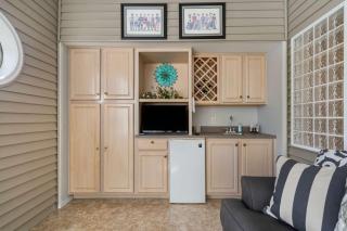 Legacy Walk-In - Golf Views in Great Location - 7