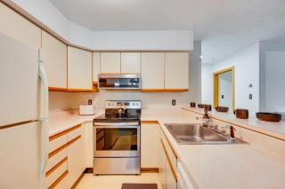 Ski, Hike and Unwind! Riverfront Getaway in Lincoln - Lincoln - 8