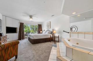 Swansons King Suite - 1 mile from Branson - 3