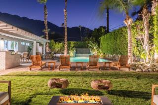 Group Paradise! Palm Springs Villa with Pool, Casita & Mountain Views - Seasonal Special Offer - 7