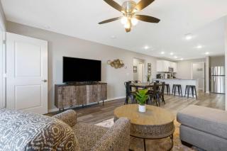 Welcome Home Branson - Your Next Home in the Heart of Branson - 2