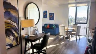 Melrose Luxe Retreat near The Grove - 7