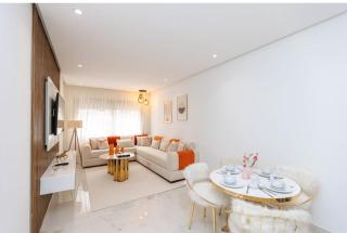 Five Blue View of Marina with Jacuzzi and WiFi - 3