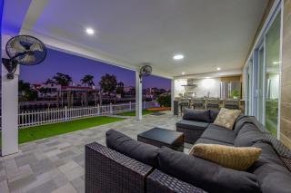 Baycrest Waterfront Pool Dock Gym Bikes - 6