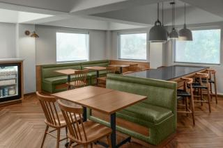 Fairfield Inn & Suites by Marriott San Francisco San Carlos - 8