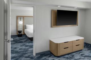 Fairfield Inn & Suites by Marriott San Francisco San Carlos - 6