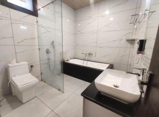 Rana Hotel & Restaurant - 1