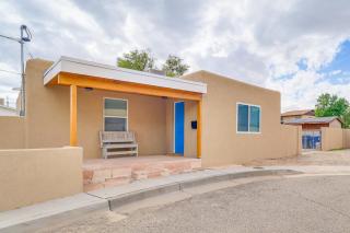 Stylish Southwest Adobe Home in Old Town ABQ - 7