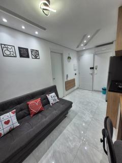 Apto ao lado do metrô de SP - 6