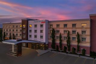 Fairfield Inn & Suites by Marriott Edmonton North - 9