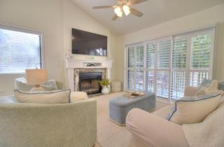 Richmond Park - 17D - 8