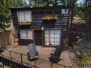 Cabaña con terraza vista al río - 9