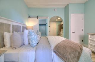 St. John's Inn - 233 - 9