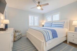 A Wave from it All - Sea Cabin 146 - 8