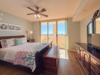 Barefoot North Tower - 1203 - 6