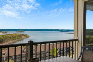 Happy Place Condo - Stunning Table Rock Lake Views - 5