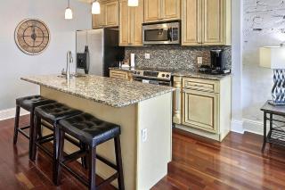 Above Broughton St 3015B - 4