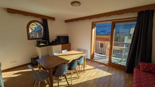 Appartement 4 pièces pour 6-8 personnes, 3 chambres, 2 canapés-lit double dans le salon, au pied des pistes et piscine l'été, wifi fibre - 8