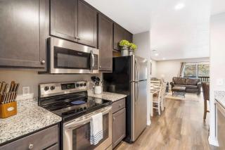 Rockwall Cottage - In the Heart of Branson - 1