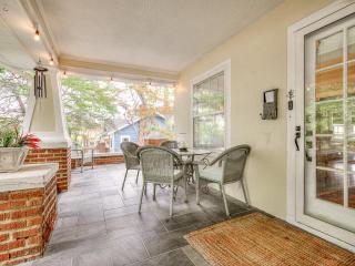 Spacious 4BR Tulsa Home with Patio - 4