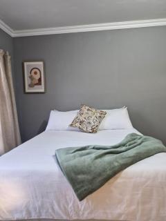 Ekukhanyeni Guest house - 4