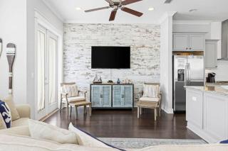 Prominence 30A - Lucky Old Sun - 8