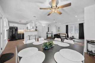 Lake Travis Retreat with Spacious Outdoor Areas - 2