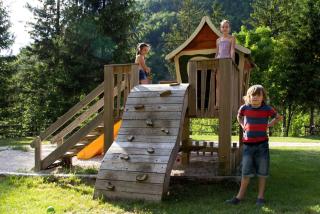 Spacious Cabin Rentals Perfect for Families in the Julian Alps, Slovenia - Vallée de la Soča - 9