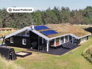 14 person holiday home in Blokhus-By Traum - 0