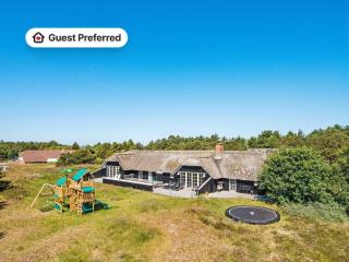 Luxury Retreat with Pool - By Traum Ferienwohnungen - 0