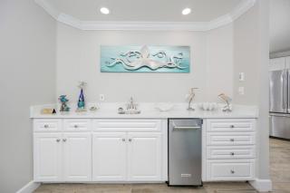 Phoenix on the Bay 1223 condo - 5