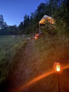 Gorgeous Finger Lakes Accommodation near Ithaca for Glamping in New York - 1