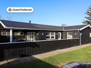 7 person holiday home in Blokhus - 0