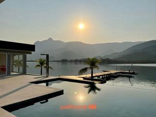 Casa em Angra com Privacidade Total e Vista Mar - 0