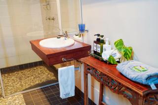 Redbrow Garden Guesthouse - 1