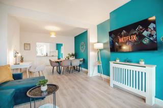 Open Haven Collective with Man Cave and Parking 10PPL - 5