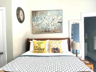 G3 central location museums FREE PARKING - 9