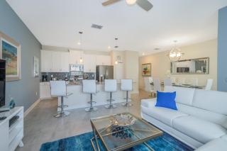 8971MO TOWNHOUSE 4 BEDROOMS & 3 BATHROOMS + POOL - 6