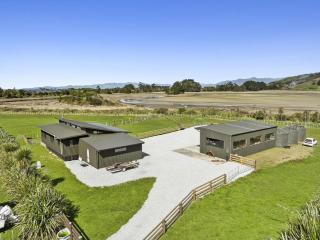 Pakawau Inlet House - 2