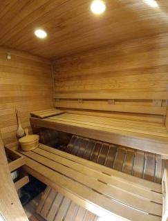 Luxurious Villa with Hot-tub, Fire Pit and Games in Gary, Indiana - 7